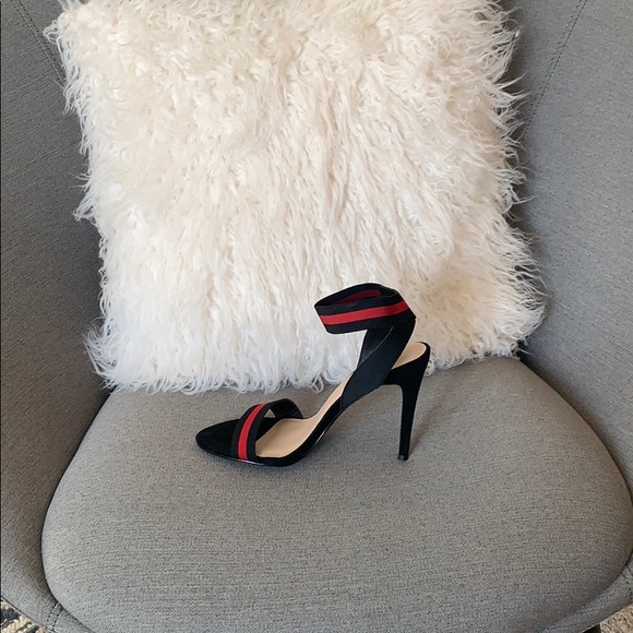 Shoes - Picture 2 of 3